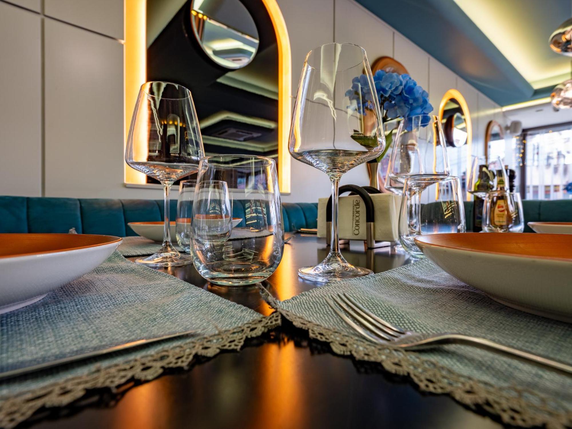Hotel Concorde Veliko Tarnovo Ngoại thất bức ảnh