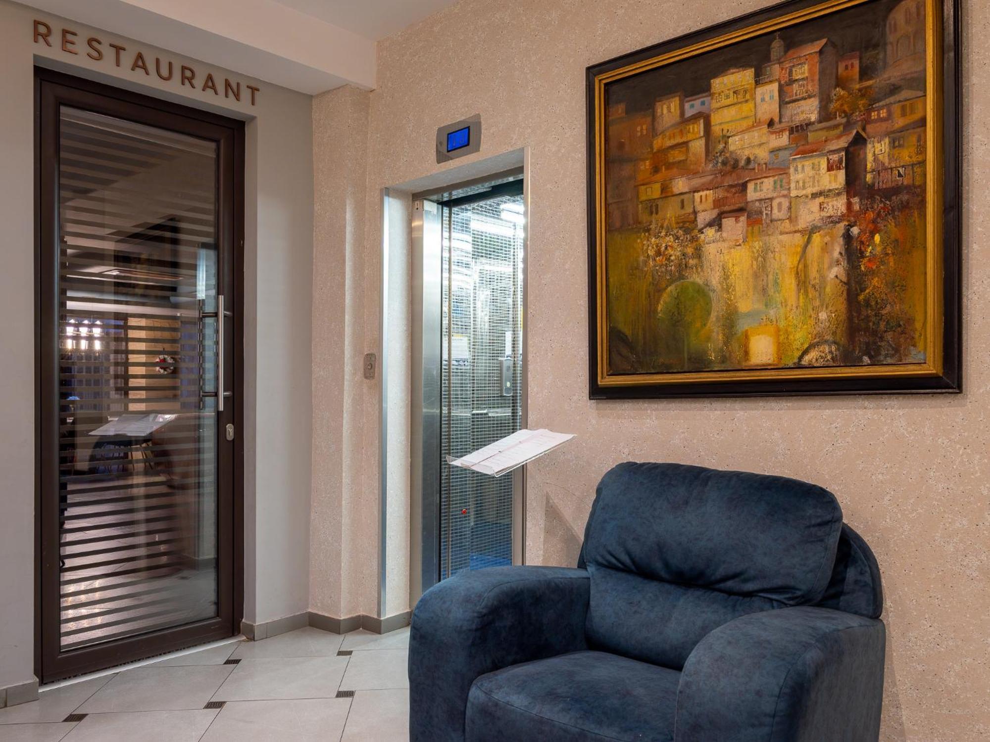 Hotel Concorde Veliko Tarnovo Ngoại thất bức ảnh