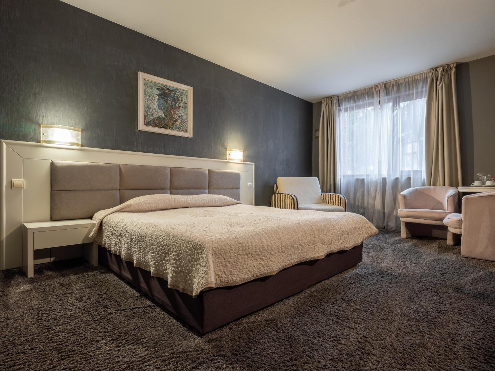 Hotel Concorde Veliko Tarnovo Ngoại thất bức ảnh
